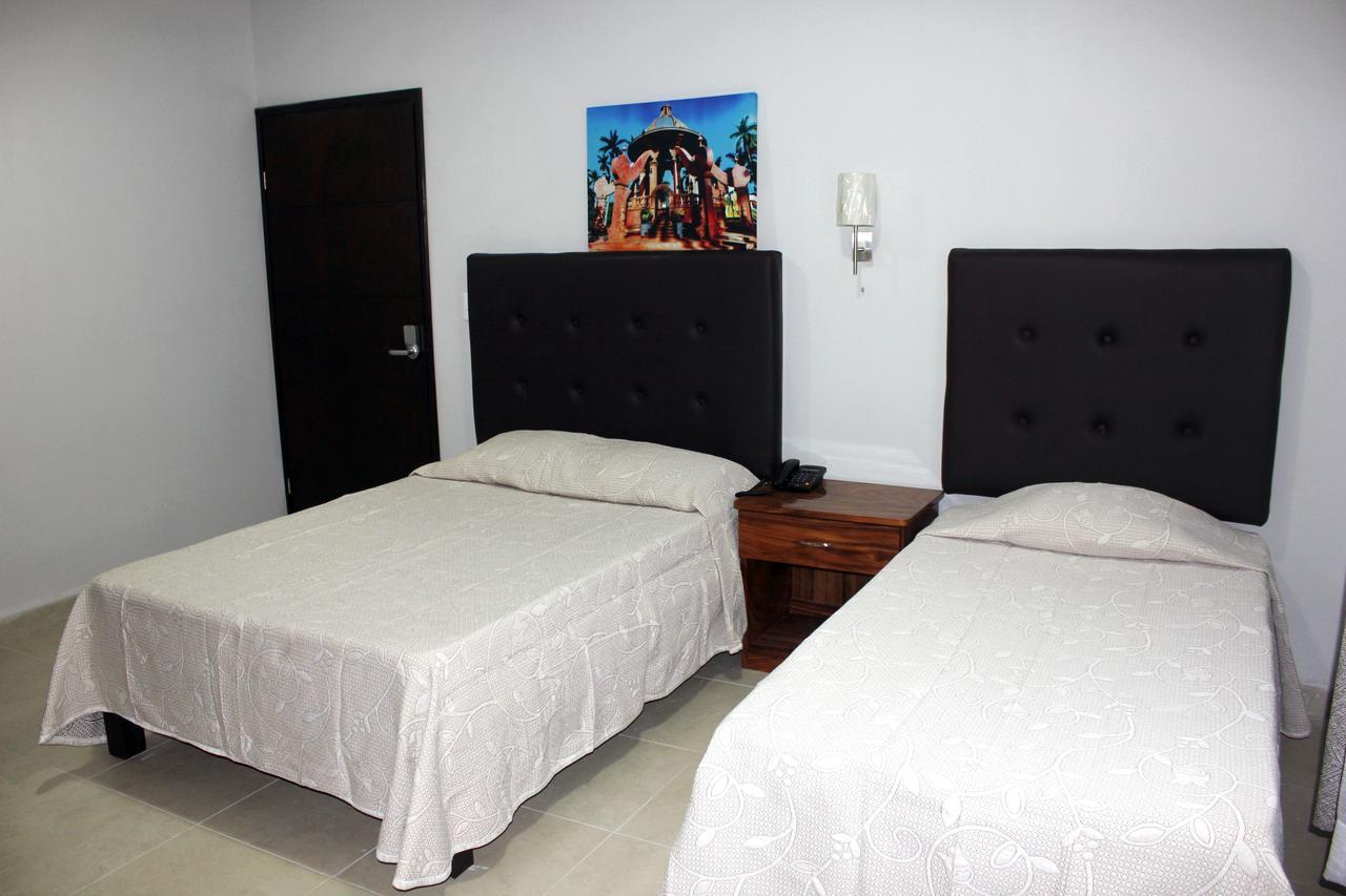 Hotel Tampico Express 马德罗城 外观 照片